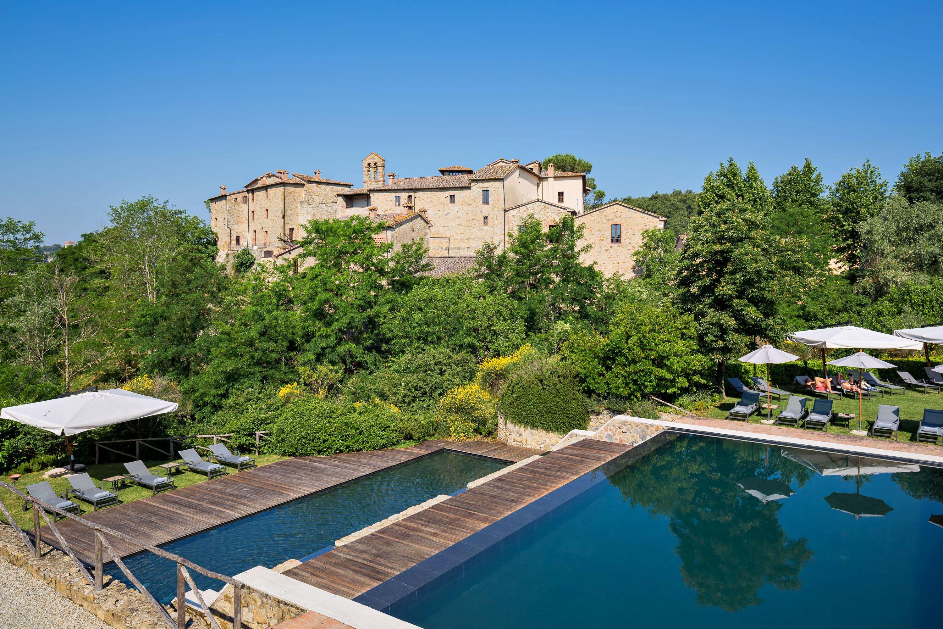 Castel Monastero - The Leading Hotels Of The World Кастельнуово-Берарденга Экстерьер фото