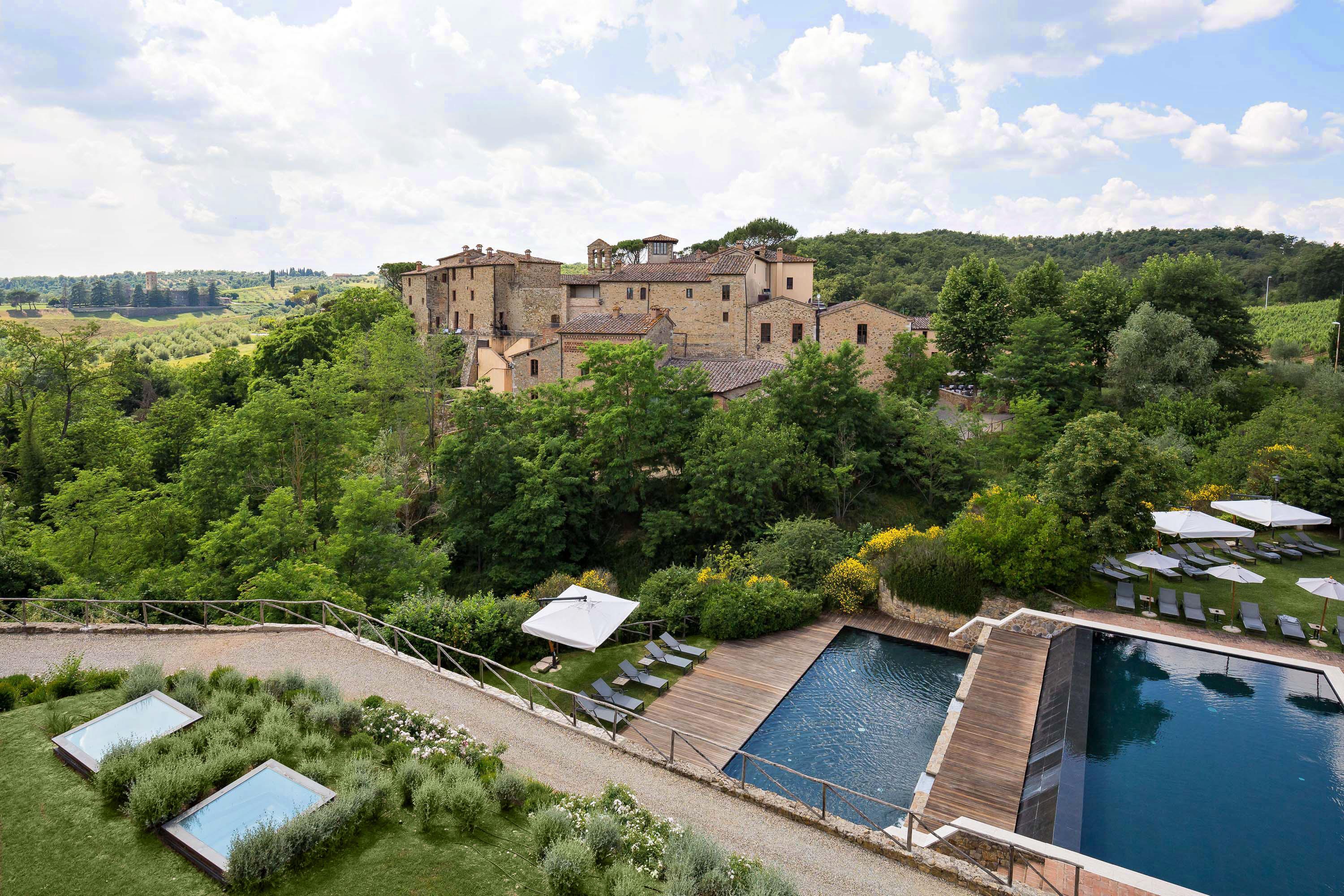 Castel Monastero - The Leading Hotels Of The World Кастельнуово-Берарденга Экстерьер фото